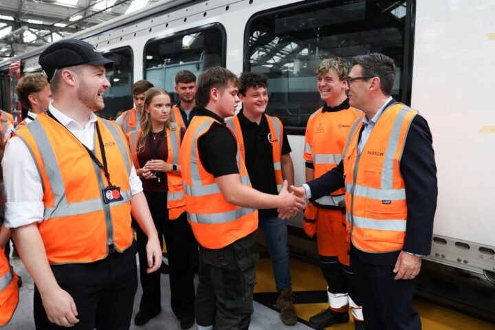 Rise in youth unemployment: 1.01 million young people in the UK are now Neets
