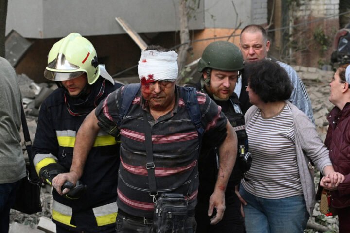 Russian missile strikes on Ukraine result in 13 deaths; Poland deploys fighter jets