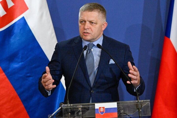 Slovakia votes on referendum to eliminate lifelong payments for former leaders and restore key anti-corruption agencies