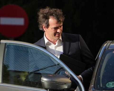 Spanish PM's brother convicted of nepotism, banned from public office for nine years
