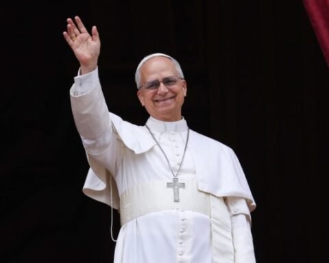 Traditionalists proceed with Latin Mass bishop consecrations, defying papal authority