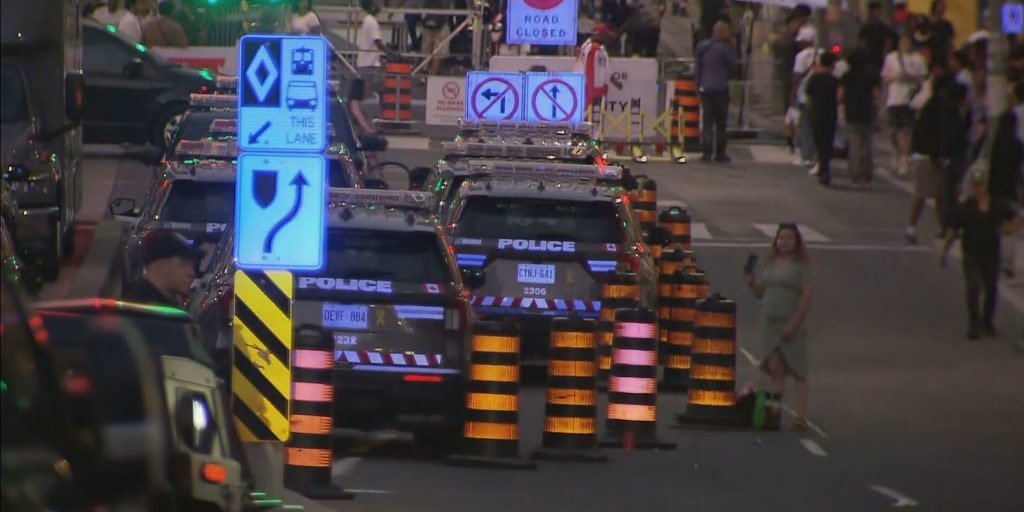 Two dead, six injured in shooting at Toronto's Salsa on St. Clair festival