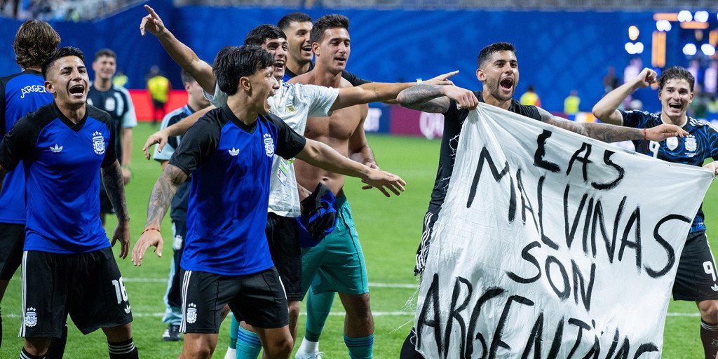 U.K. government calls for FIFA investigation after Argentina players display Falklands banner