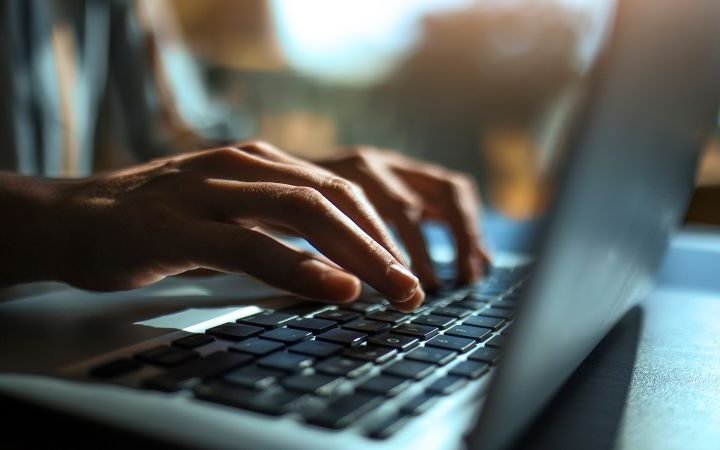 Understanding the implications of sharing your medical data with AI tools