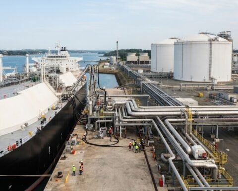 EU imports of Russian LNG rise despite plan to end energy ties by 2027