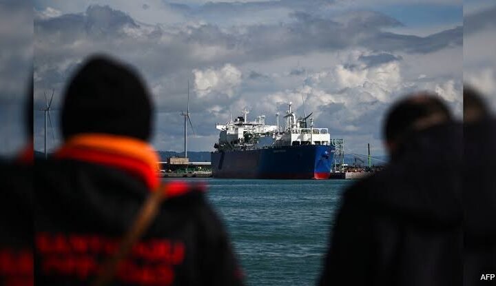 The Crimean Trail Behind Kamchatka Carriers of Korean Petroleum Products