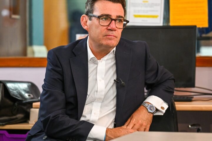Andy Burnham faces caution over commitment to eliminate rough sleeping, insiders warn