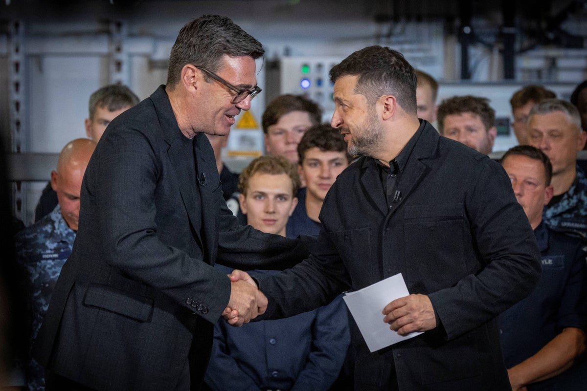 Andy Burnham reaffirms UK support for Ukraine during visit to Kyiv on independence day