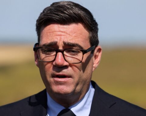 Andy Burnham to launch cost of living tour with renewed pledge on subscription traps
