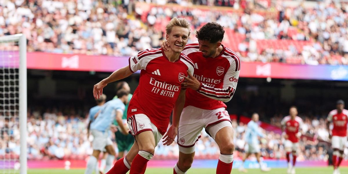 Arsenal triumphs over Manchester City 3-0 to claim Community Shield