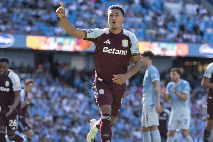 Aston Villa offers Ollie Watkins contract extension to counter transfer interest