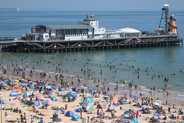 Britain's energy grid prepares for extreme heat and wildfires to ensure electricity supply