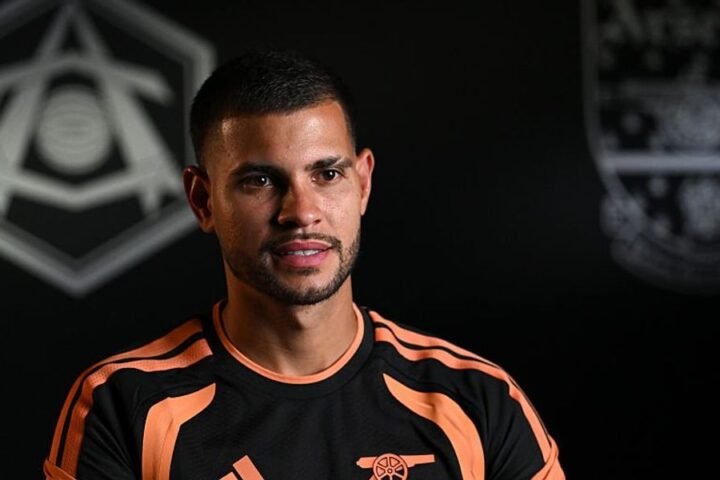 Bruno Guimaraes bids farewell to Newcastle fans after £75 million transfer to Arsenal