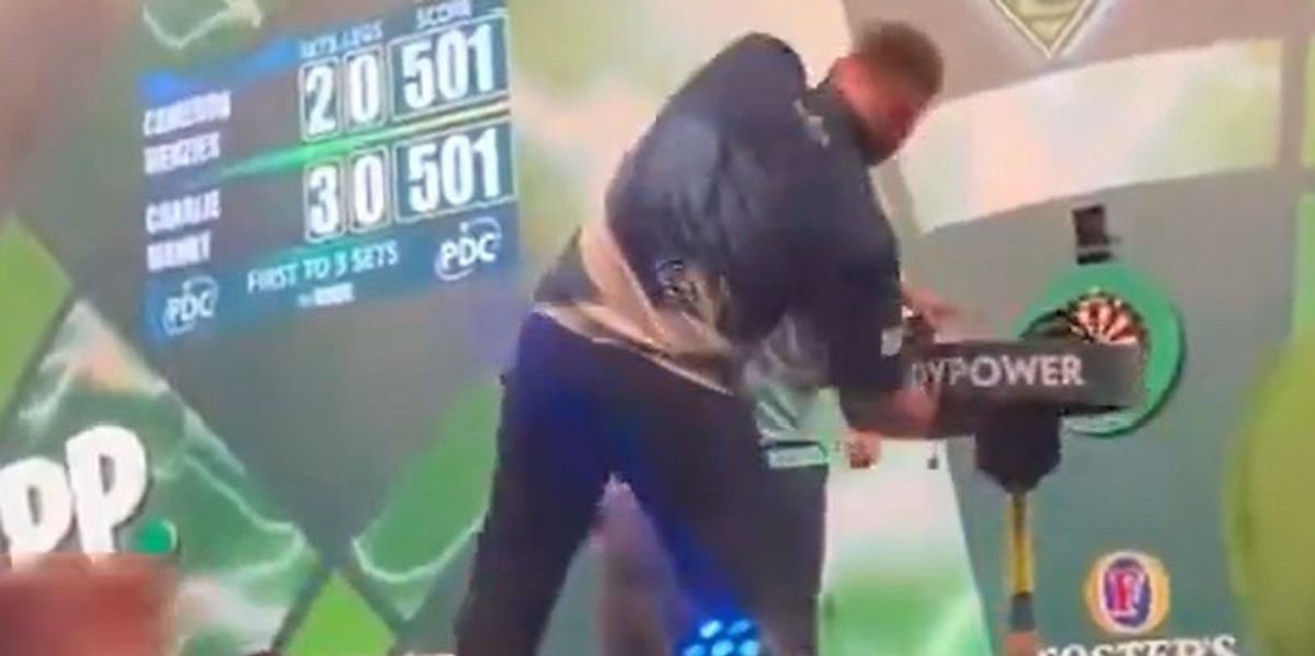 Cameron Menzies fined £2,500 and suspended after outburst at World Darts Championship