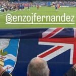 Chelsea fan displays Falklands flag as Enzo Fernandez substitutes into match