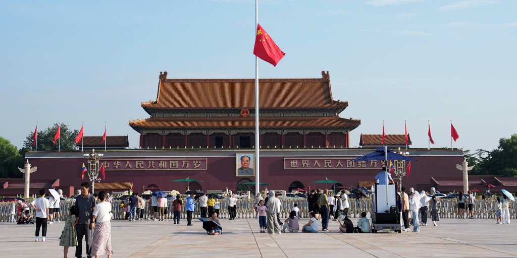 China enhances security measures during mourning of economic reformer Zhu Rongji