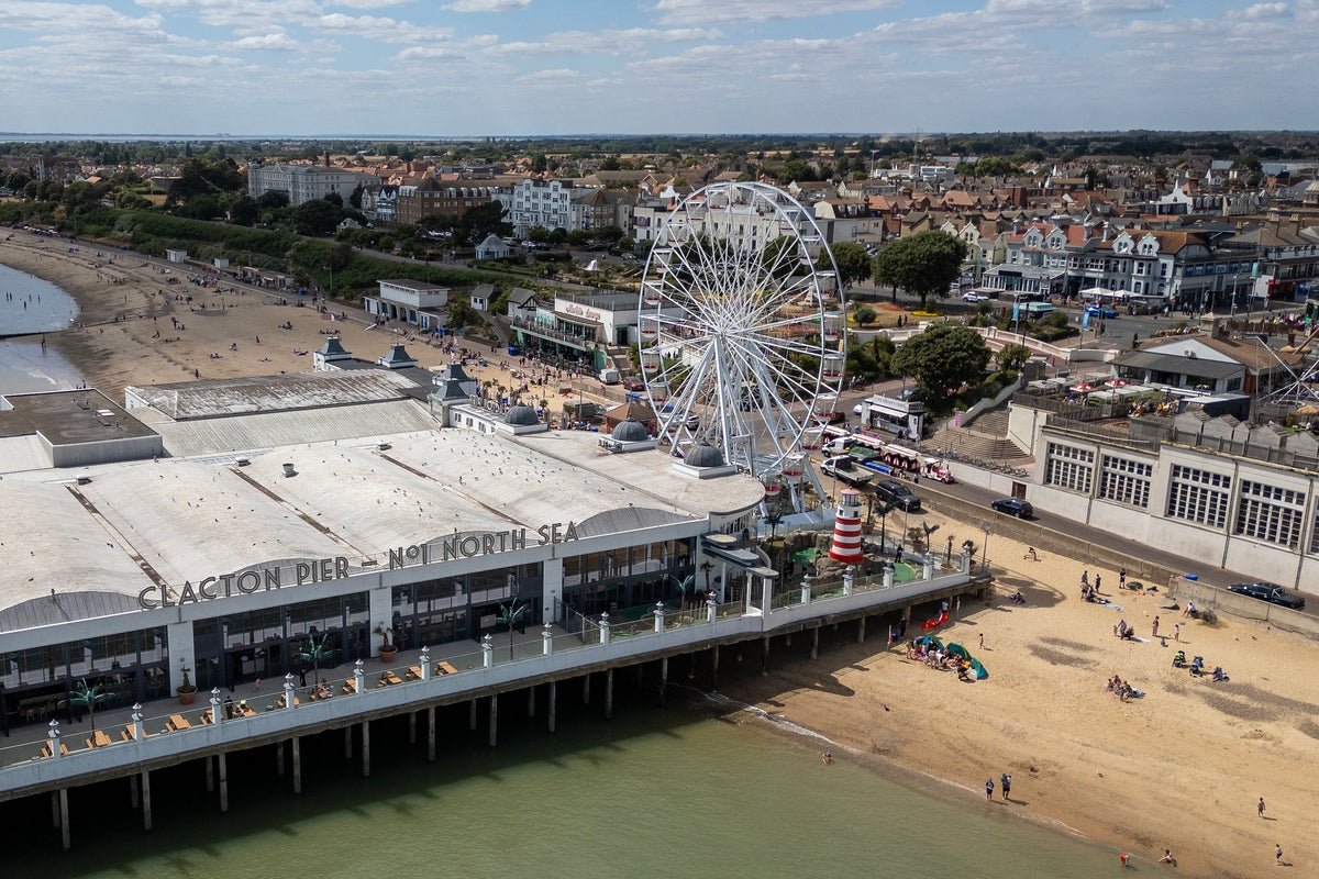 Clacton voters express discontent as Farage returns amid by-election criticism