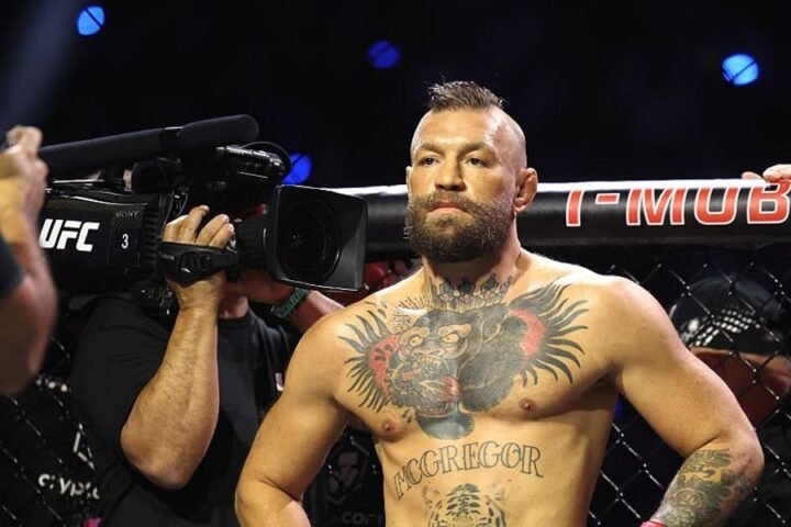 Conor McGregor announces return to training after knee surgery, declares 'comeback season starts now'