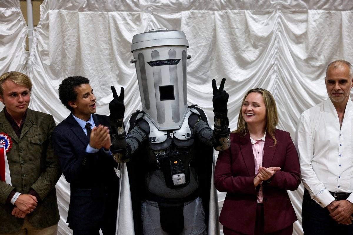 Count Binface claims victory in Clacton by-election as Farage skips results announcement