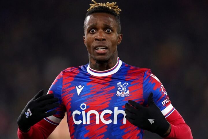 Crystal Palace currently not pursuing re-signing Wilfried Zaha after training return
