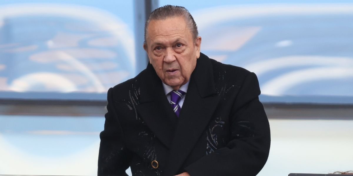 David Sullivan to attend West Ham's first match of the season despite safety recommendations