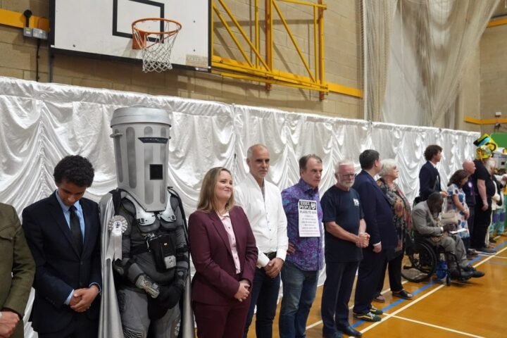 Farage wins Clacton by-election, defeating Count Binface with significant majority