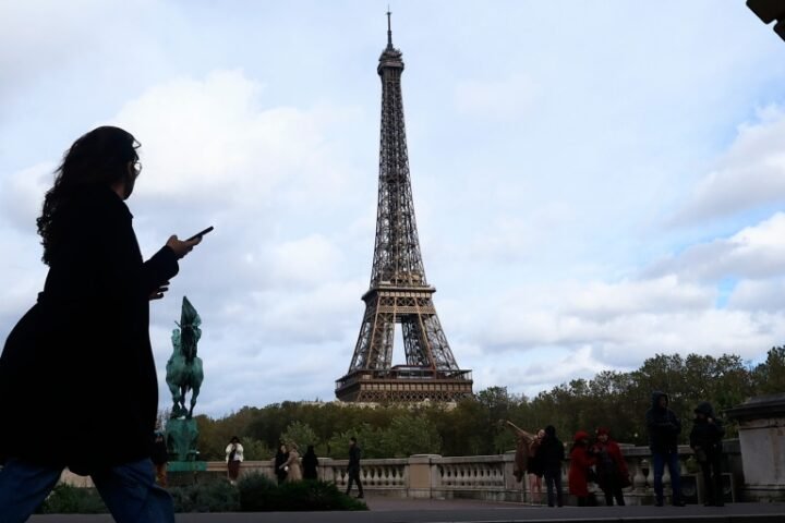 France enforces ban on unsolicited telemarketing calls, imposing heavy fines for violators