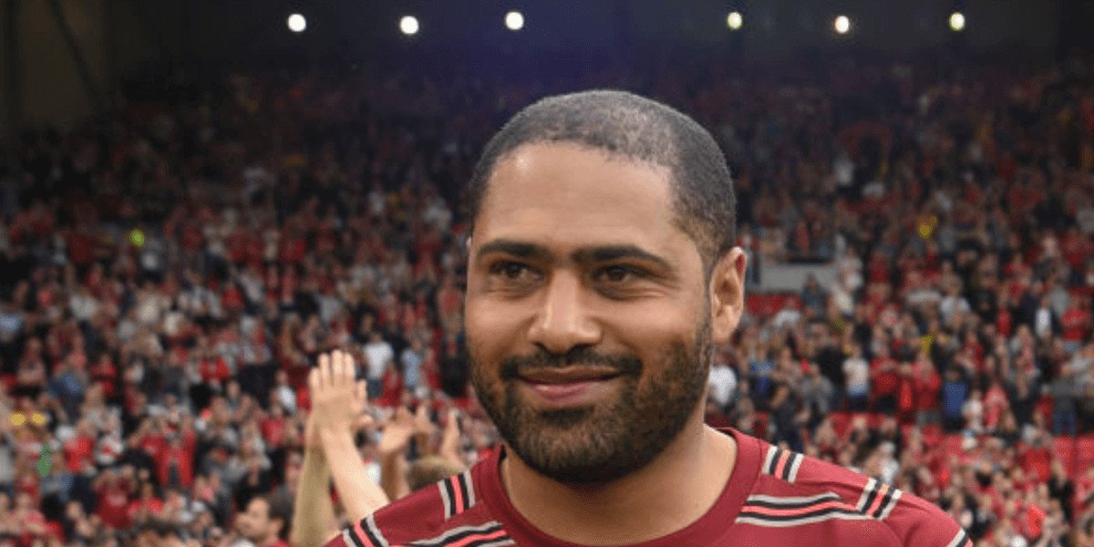 Glen Johnson believes Liverpool need a right-back and backs Djed Spence for the role