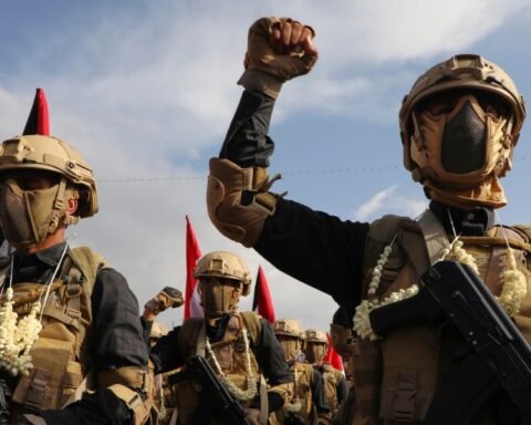 Houthi attacks in Yemen kill over 30 government troops, escalating conflict in the region