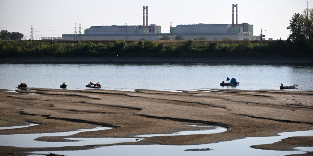 Hungary's nuclear power plant to shut down for first time amid record-low Danube water levels