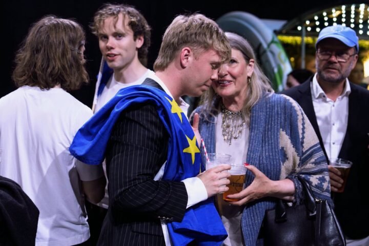 Iceland votes against resuming EU accession talks amid ongoing concerns over fishing rights