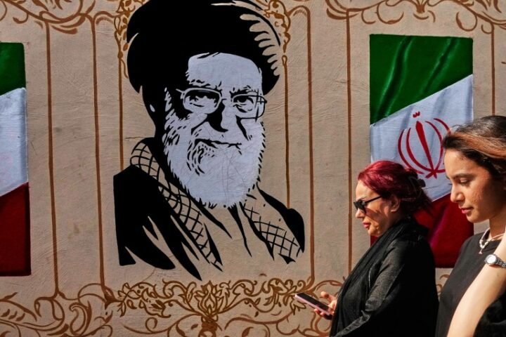 Iran threatens ‘devastating’ retaliation amid U.S. economic sanctions escalation