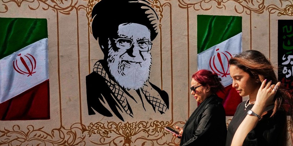 Iran threatens ‘devastating’ retaliation amid U.S. economic sanctions escalation