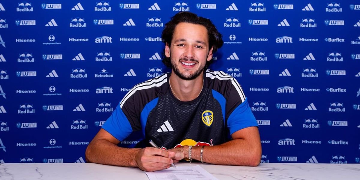 James Trafford joins Leeds United for club-record fee of £40 million from Manchester City