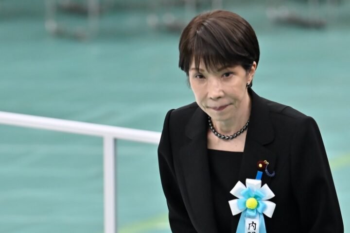 Japanese leader avoids Yasukuni Shrine visit, sidesteps World War II remorse on anniversary