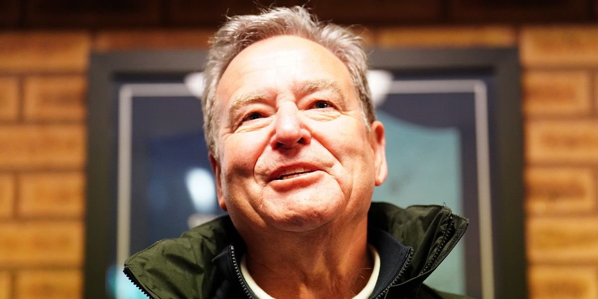 Jeff Stelling hints at new football show three years after leaving Soccer Saturday