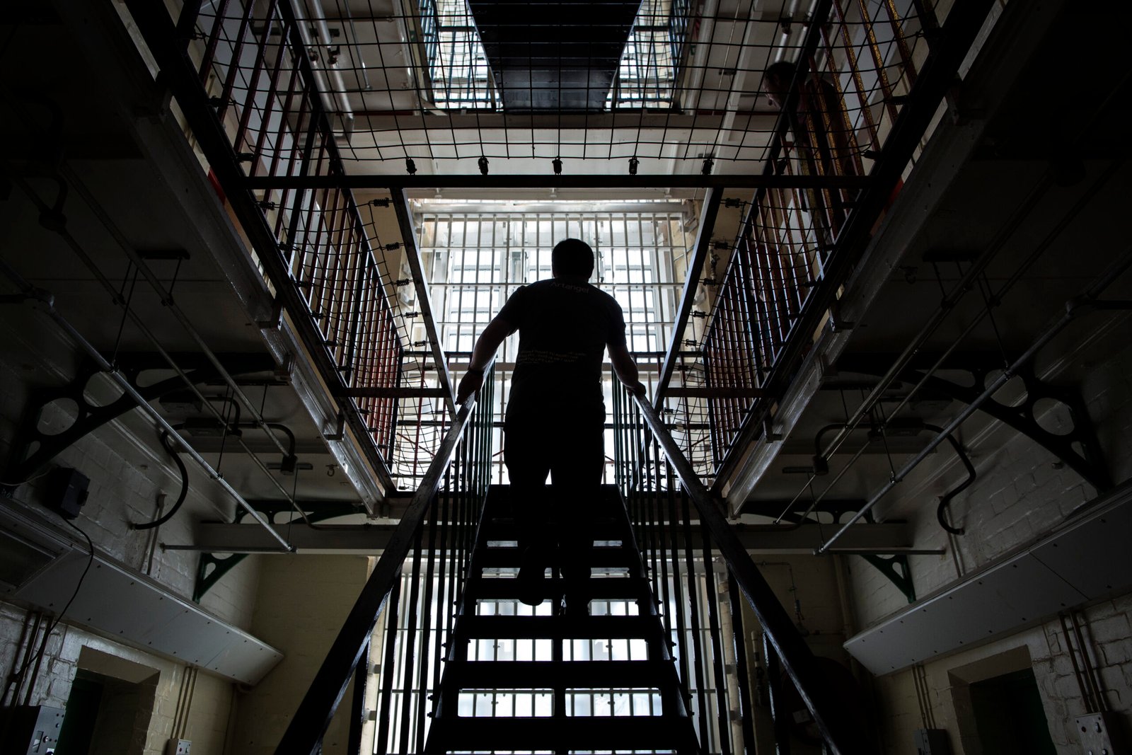 Ministers aim to address prison overcrowding by expanding foreign prisoner transfer scheme