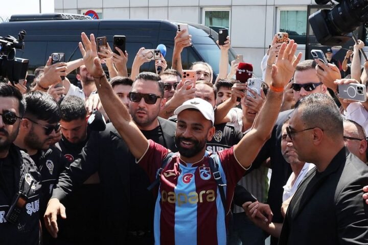 Mohamed Salah welcomed by fans as he joins Trabzonspor after leaving Liverpool