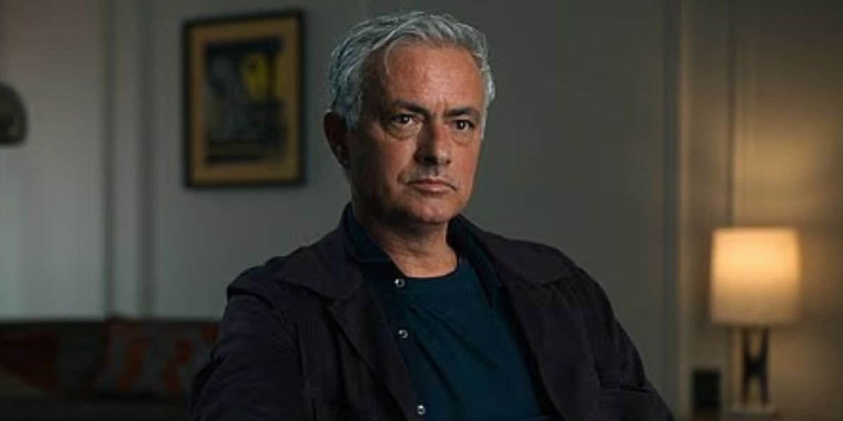 Mourinho reveals he was set to succeed Ferguson at Manchester United before returning to Chelsea