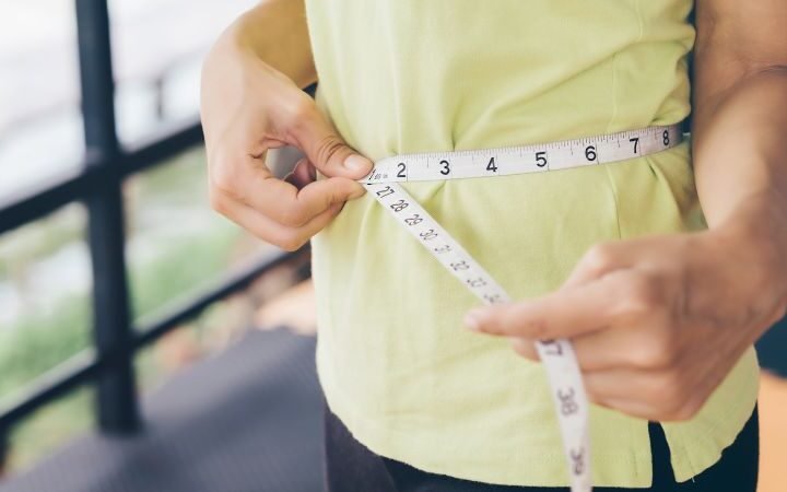 New study reveals waist circumference may better predict early death risk in older adults than BMI
