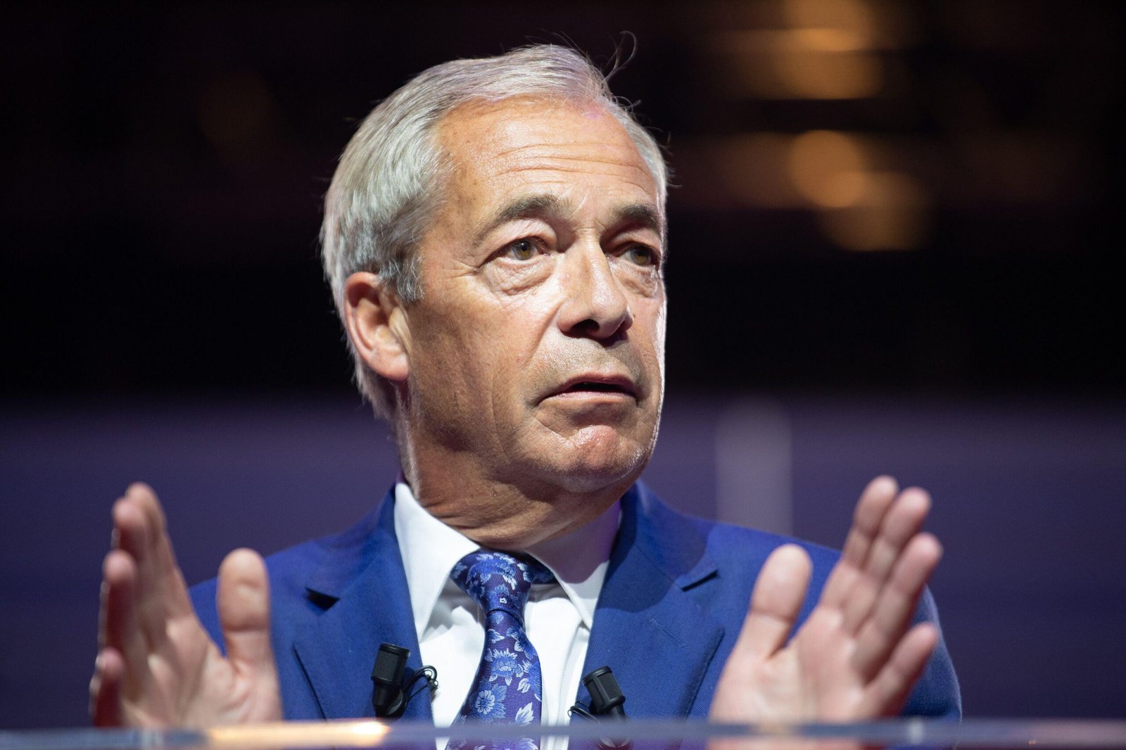 Nigel Farage plans to discuss deporting foreign criminals to El Salvador's prisons if elected PM
