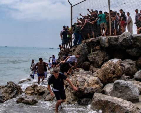 Online misinformation triggers significant migrant surge to Ceuta from Morocco