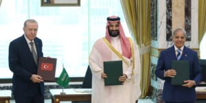 Pakistan, Saudi Arabia, and Turkey sign 'purely defensive' joint defense agreement open to others
