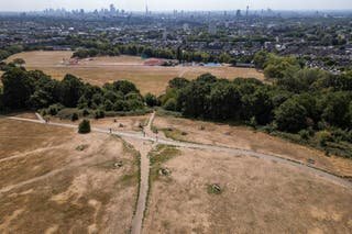 PM to lead Cobra meeting as UK prepares for extreme heat and wildfire risks