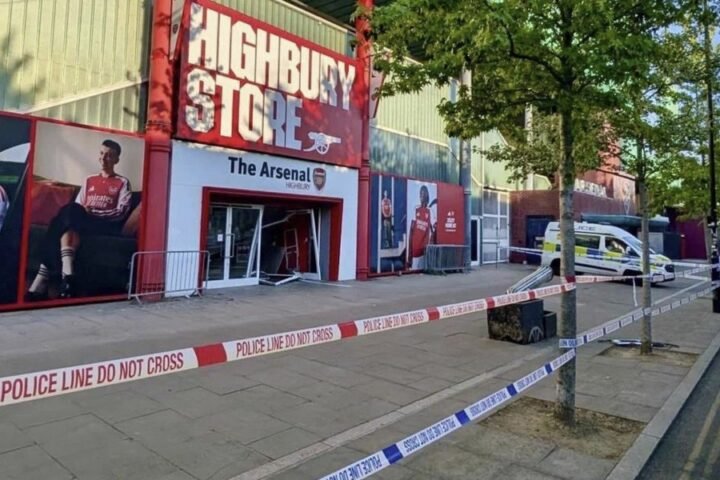 Police launch manhunt after break-in at Arsenal's Highbury Store