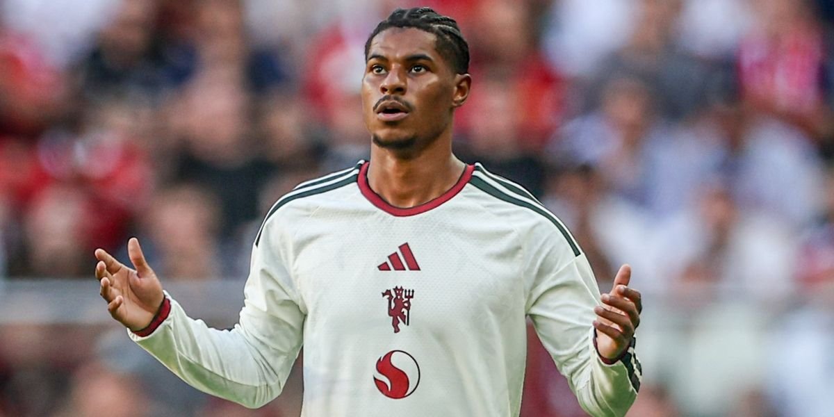 Rashford chooses not to reclaim No 10 shirt at Manchester United from Cunha