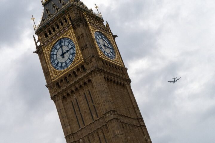 Report highlights excessive drinking culture among MPs, with serious health implications