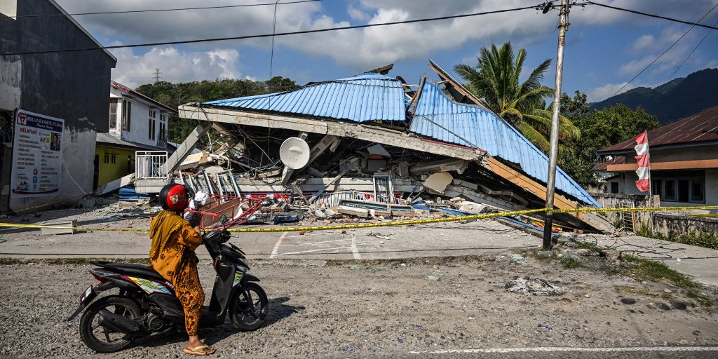 Rescue operations ongoing as Indonesia marks Independence Day following deadly earthquake