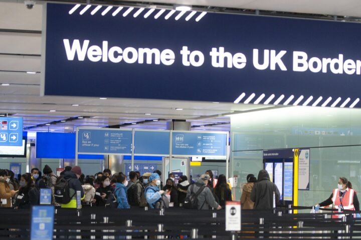 Rising number of migrants claiming Universal Credit reaches 1.3 million amid policy debates