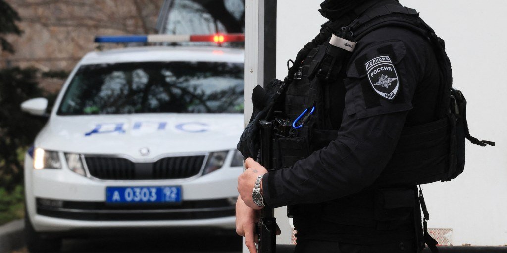 Russian military officer killed in Crimea; reports cite defection from Ukraine